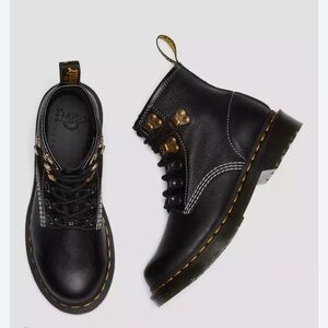 Doc Martens 101 Hardware Virginia boots